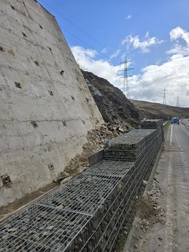 Prefilled gabion protection barrier on the A9 at the Pass of Drumochter